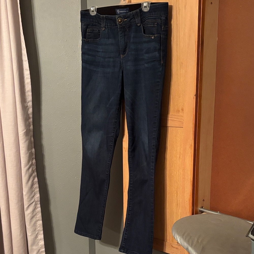 Democracy Women's Deep Indigo jeans-excellent condition